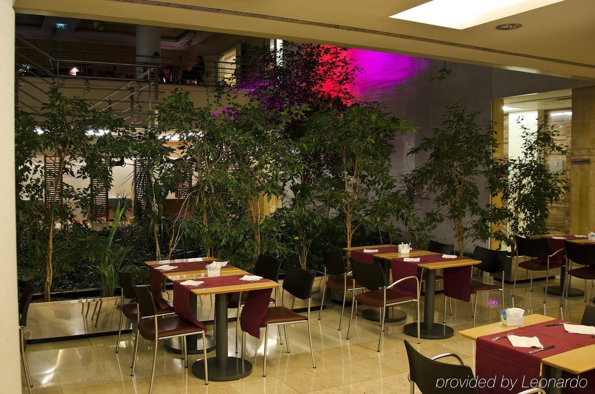 Vip エグゼクティブ エントレカンポス ホテル ＆ カンファレンス Lisboa レストラン 写真